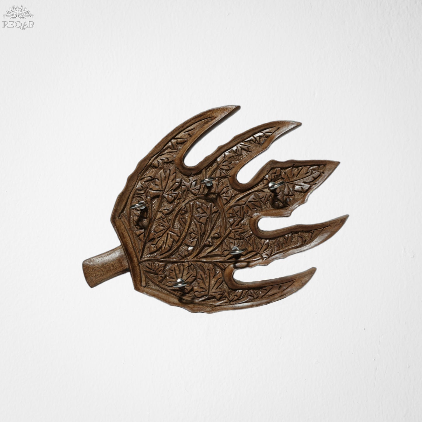 Carved Chinar Key Hanger