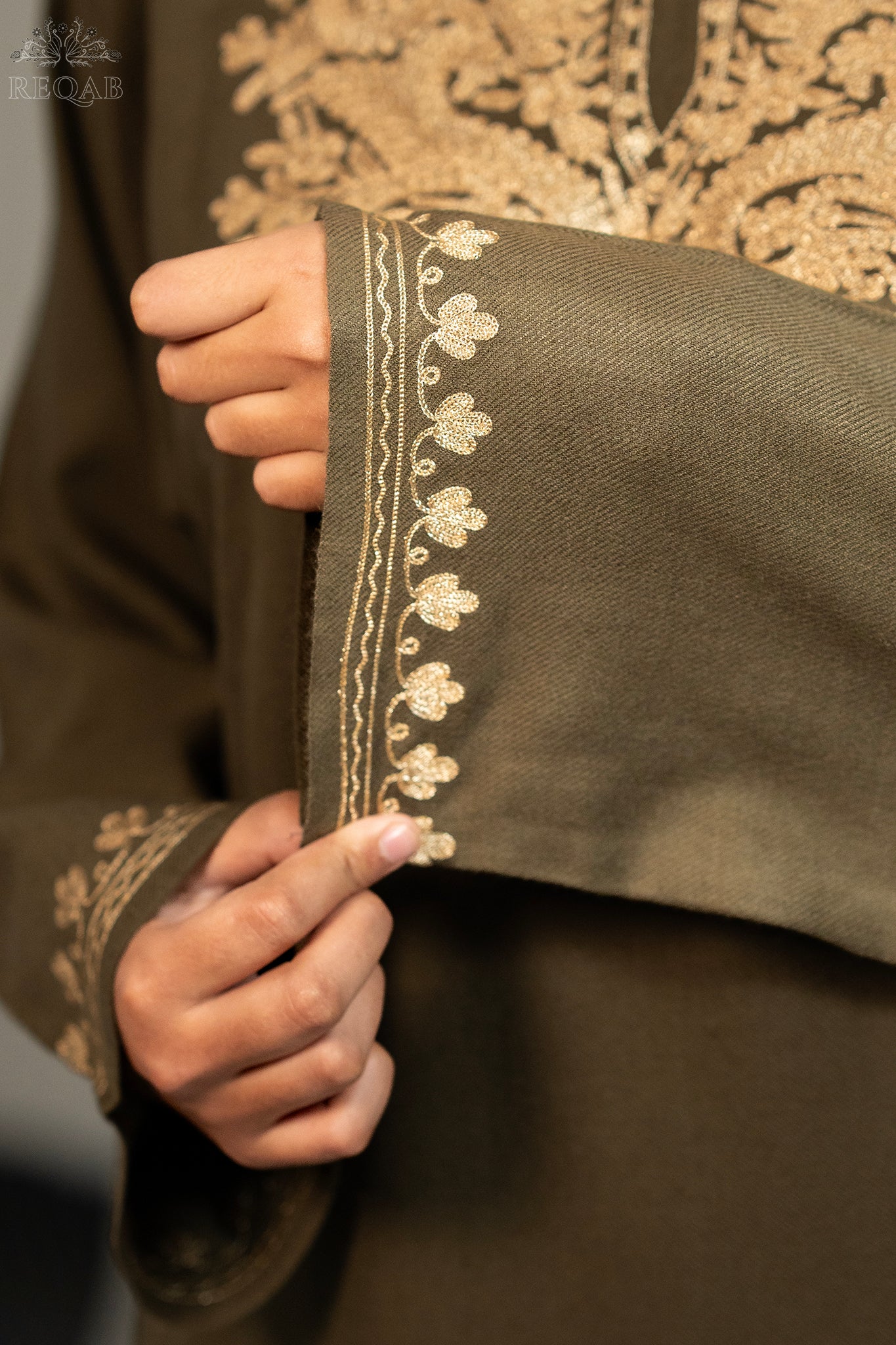 Spice Brown Pheran with Zari Embroidery