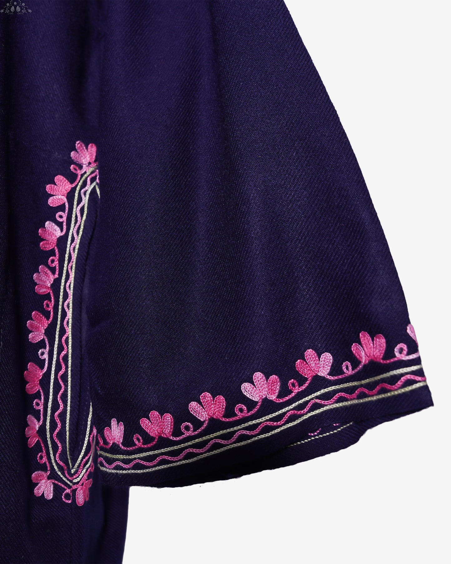 Midnight Bloom Pheran with Aari Embroidery