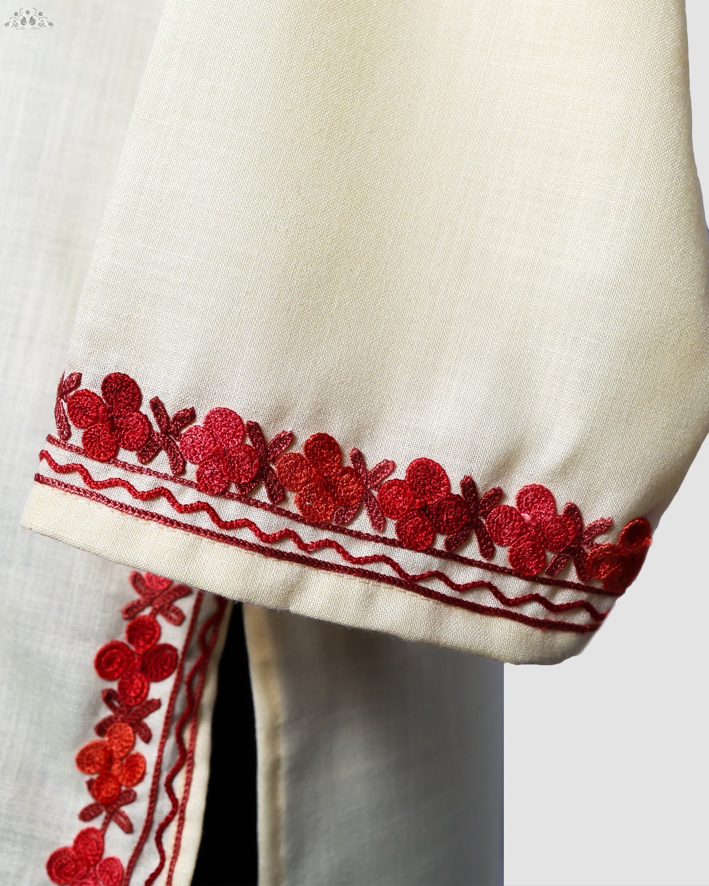 Champagne Ruby Cotton Co-ord Set with Aari Embroidery