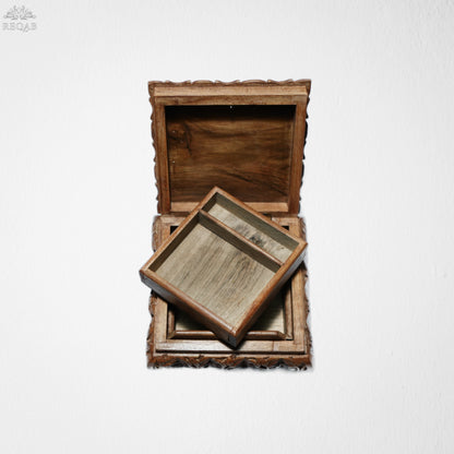 Square Box With Tray