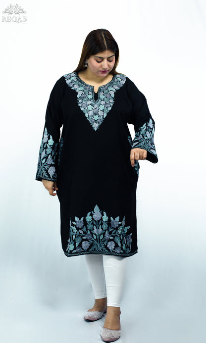 Midnight Moss Pheran with Aari Embroidery