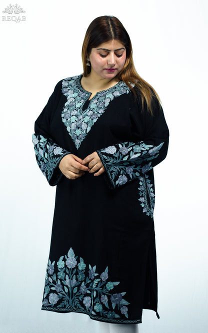 Midnight Moss Pheran with Aari Embroidery