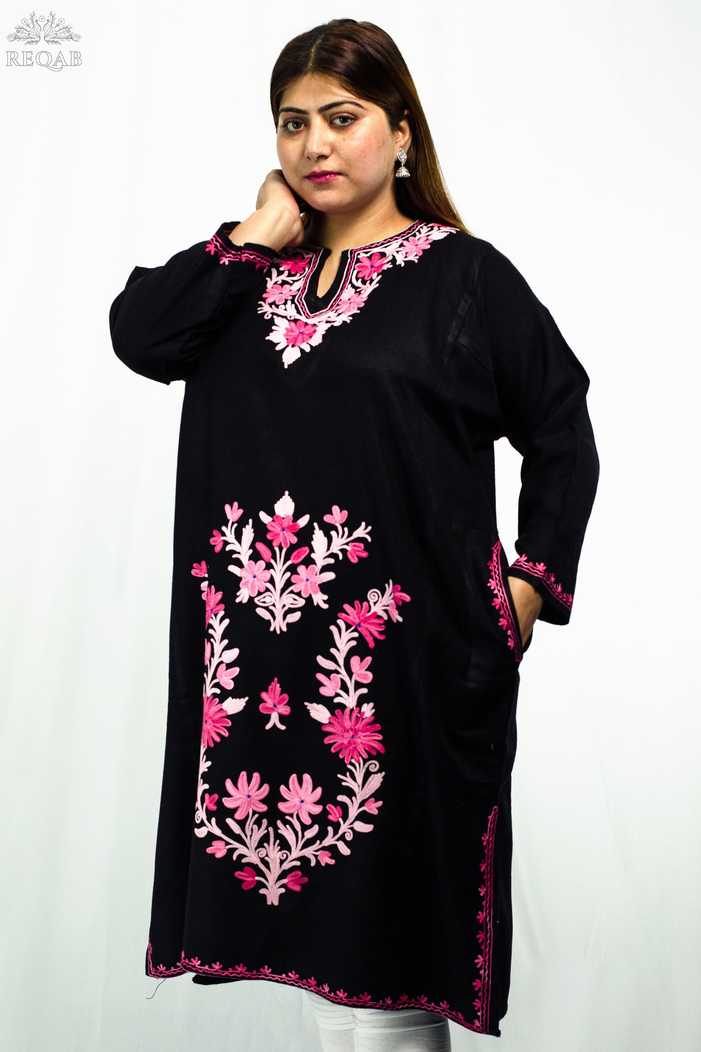 Black Nero Pheran with Aari Embroidery