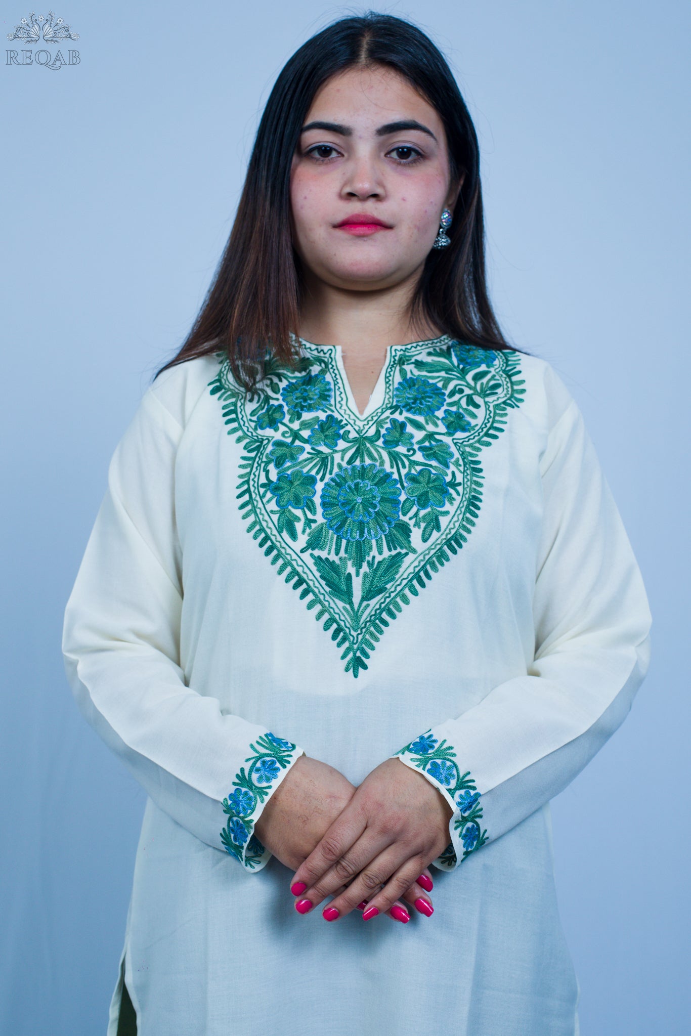 Harp White Ruby Cotton Co-ord Set with Aari Embroidery