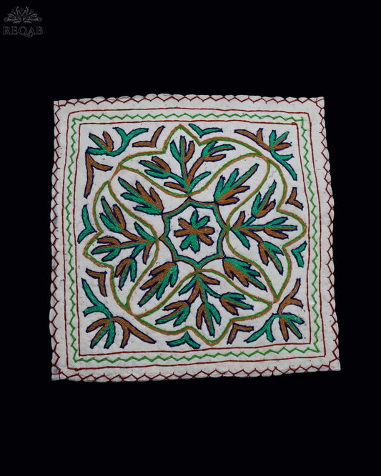 Leaf Design Small Square Crewel Kashmiri Namda