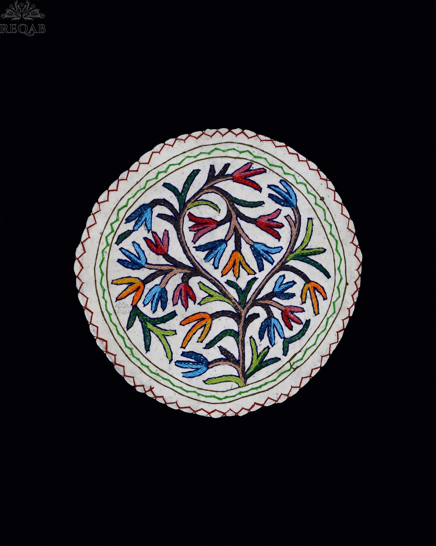 Leaf Design Small Circular Crewel Kashmiri Namda